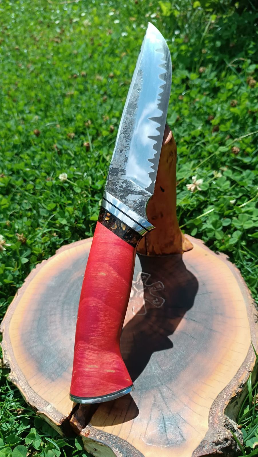 Crimson Predator #003 handmade knife